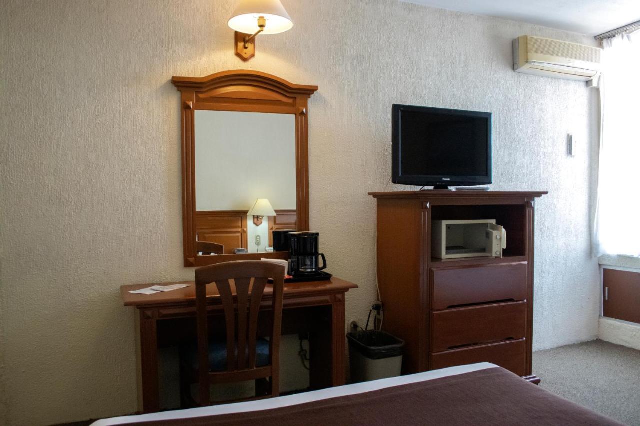 Hotel Santa Irene 瓜达拉哈拉 外观 照片