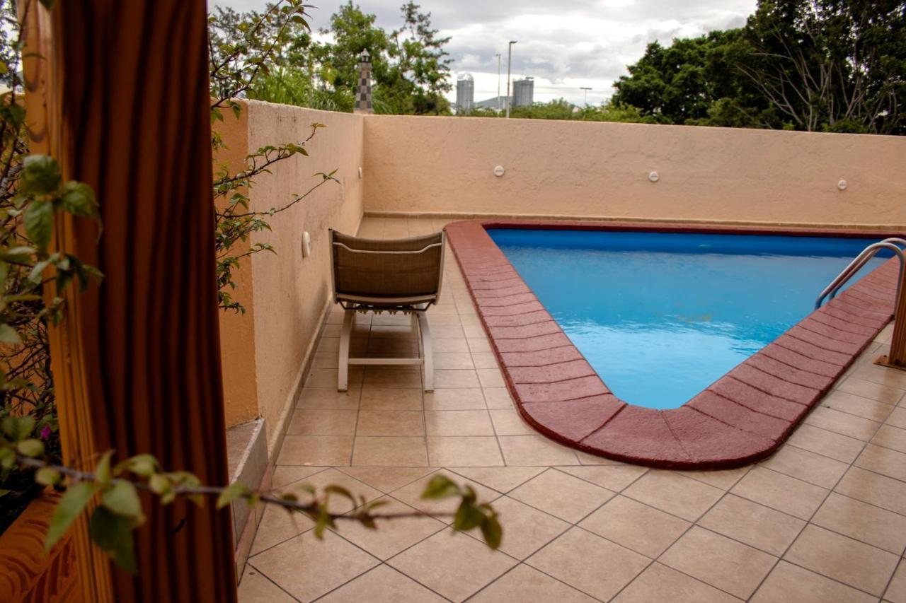 Hotel Santa Irene 瓜达拉哈拉 外观 照片