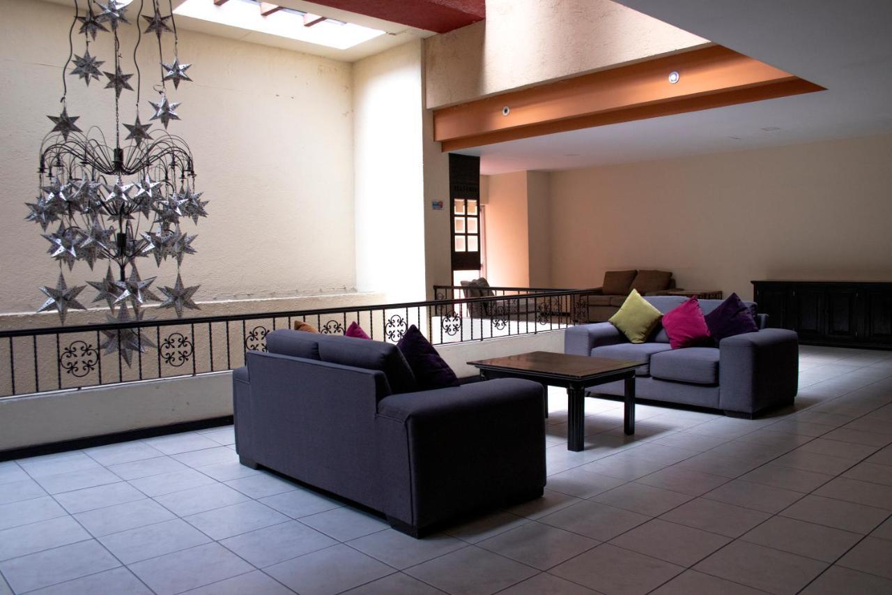 Hotel Santa Irene 瓜达拉哈拉 外观 照片
