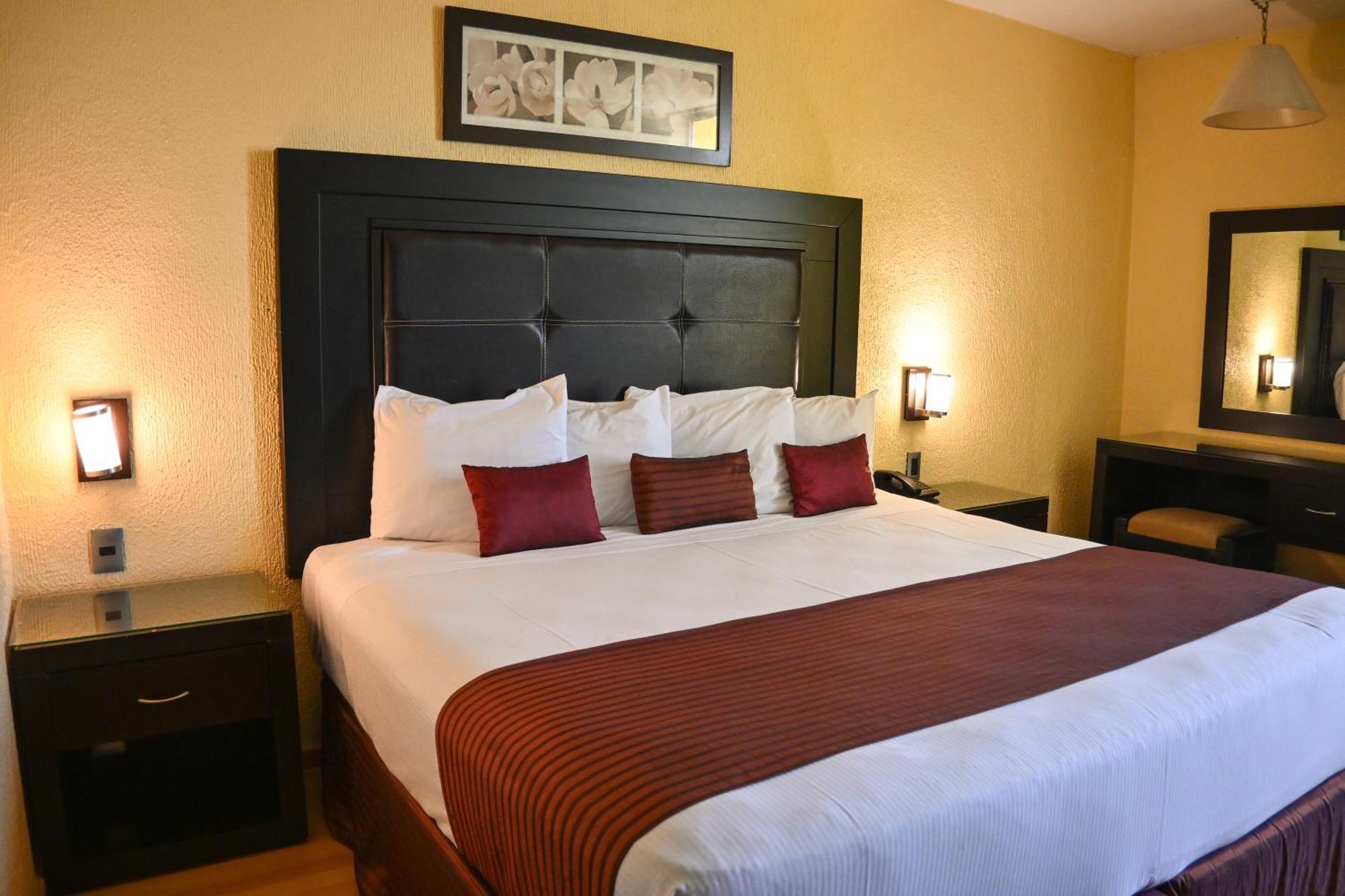 Hotel Santa Irene 瓜达拉哈拉 外观 照片