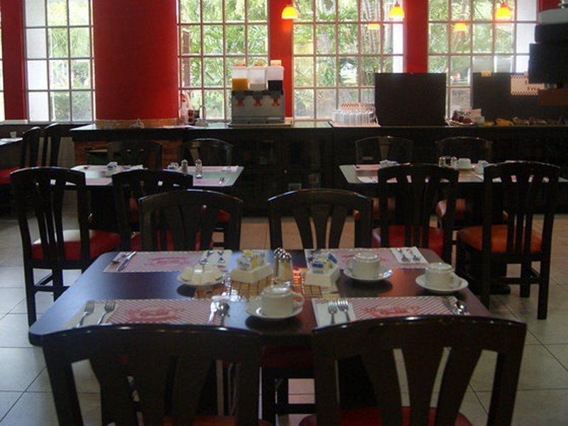 Hotel Santa Irene 瓜达拉哈拉 外观 照片